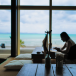 沖縄 | 海とオムライスを楽しめる海カフェ『うるたま』